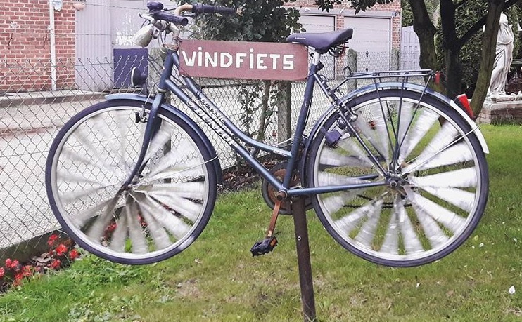 Bike transformed in a fake windmill